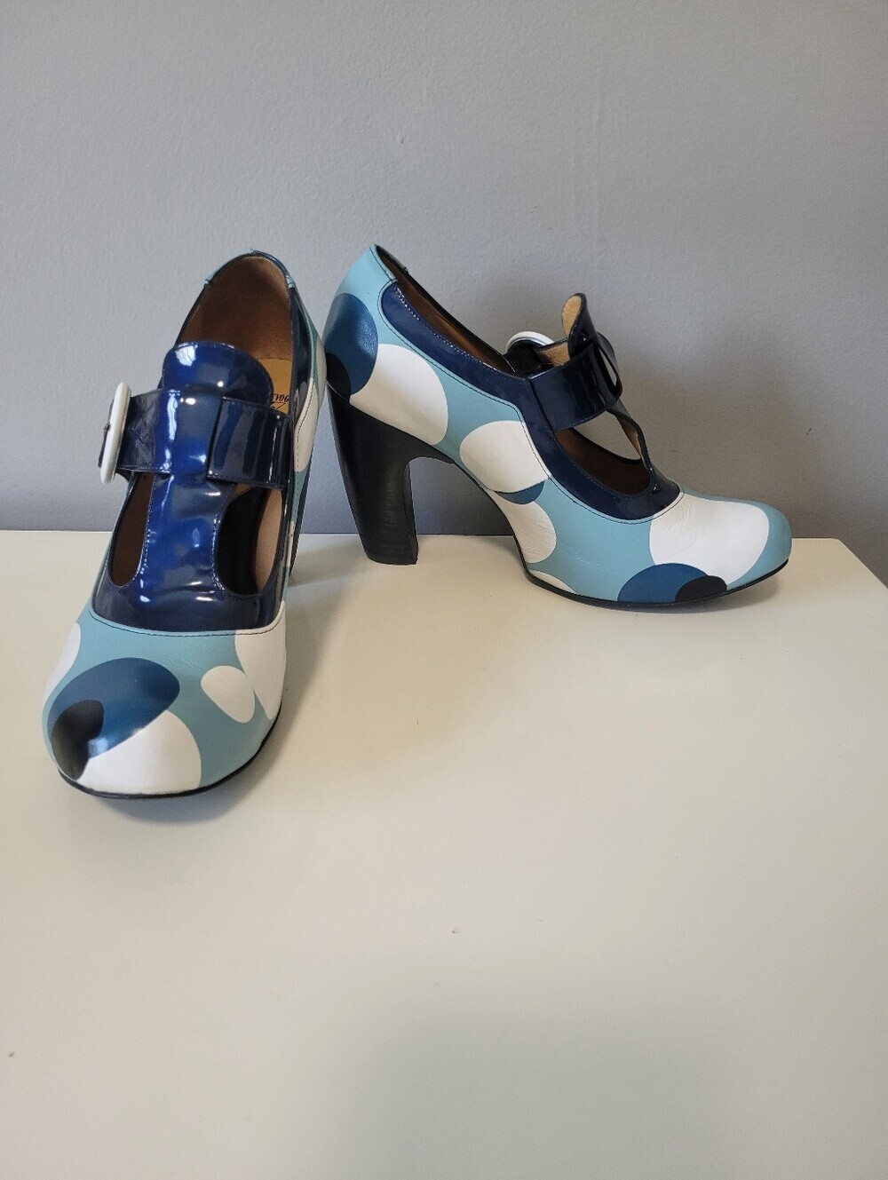 Fluevog Views Arbus Leather T-Strap Heels, Size 8